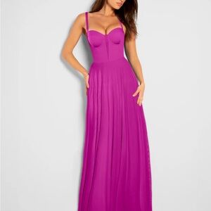 TA3 Bombshell Maxi Dress